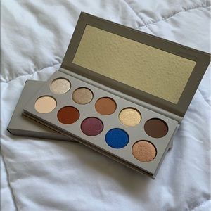 KKW Kim Kardashian West x Mario Palette